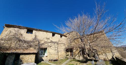 Peyruis Alpes-de-Haute-Provence huis met gîte foto
