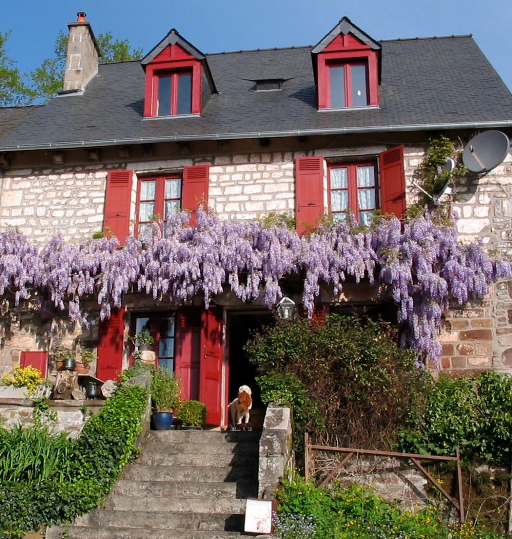  te koop huis met gîte Saint-Bonnet-la-Rivière Limousin 1