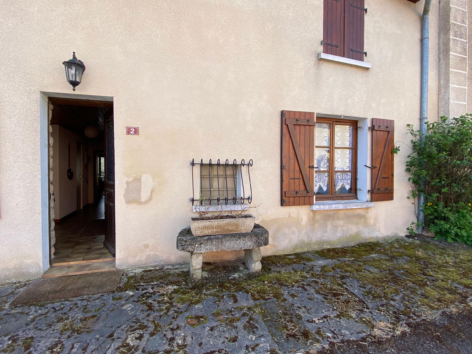  te koop dorpshuis Jussey Haute-Saône 37