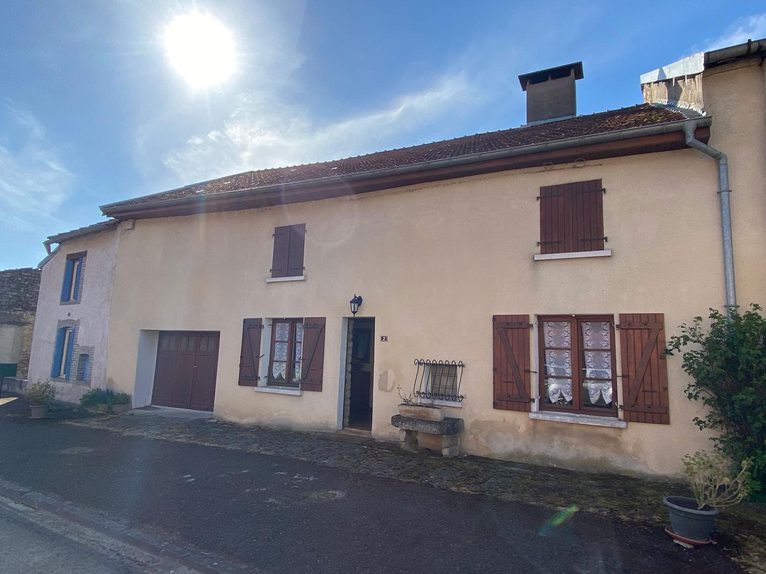  te koop dorpshuis Jussey Haute-Saône 1