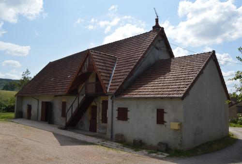Saint-Honoré-Les-Bains Nièvre huis foto 6950304