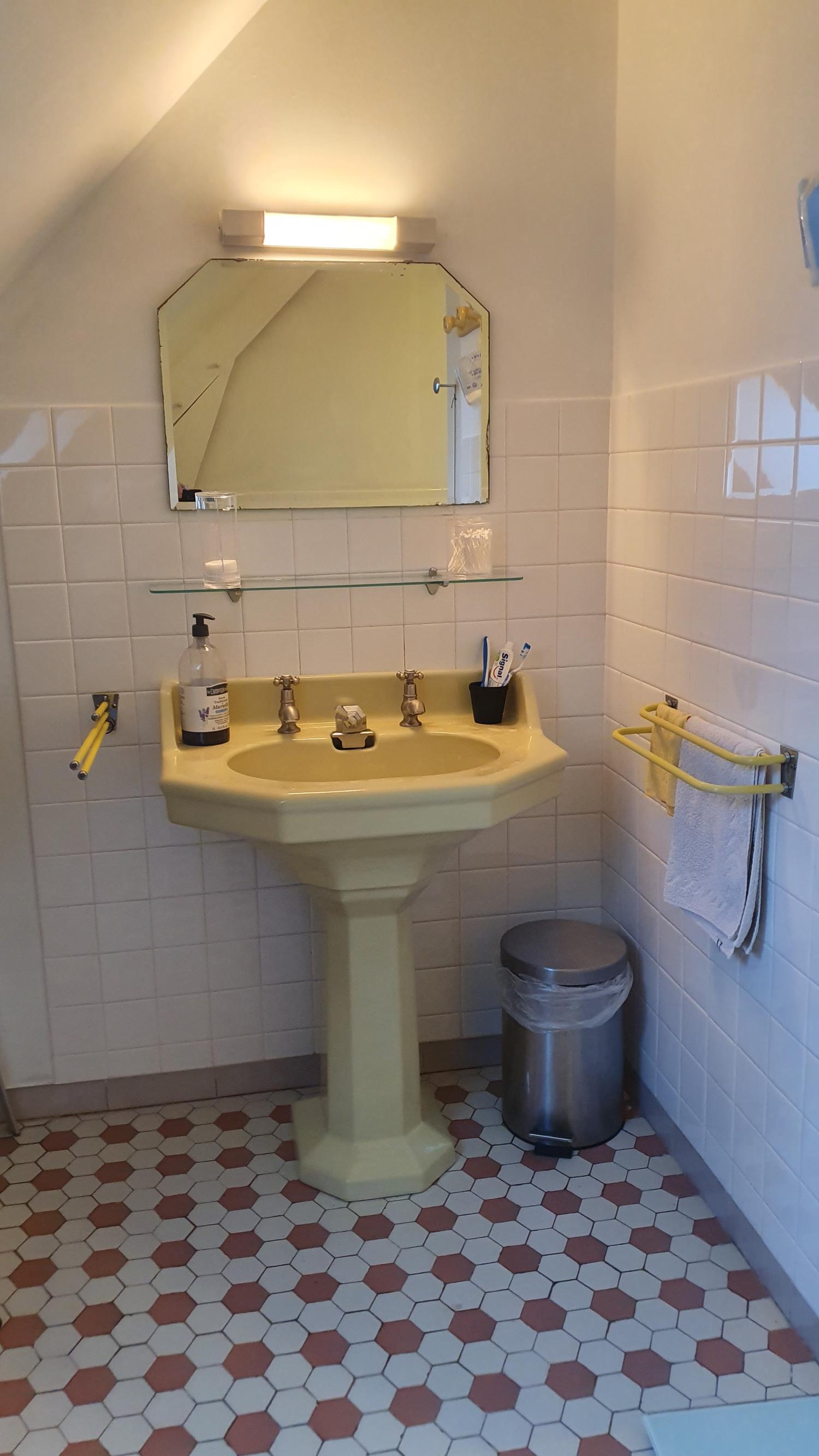  te koop huis met gîte La Berthenoux Indre 27