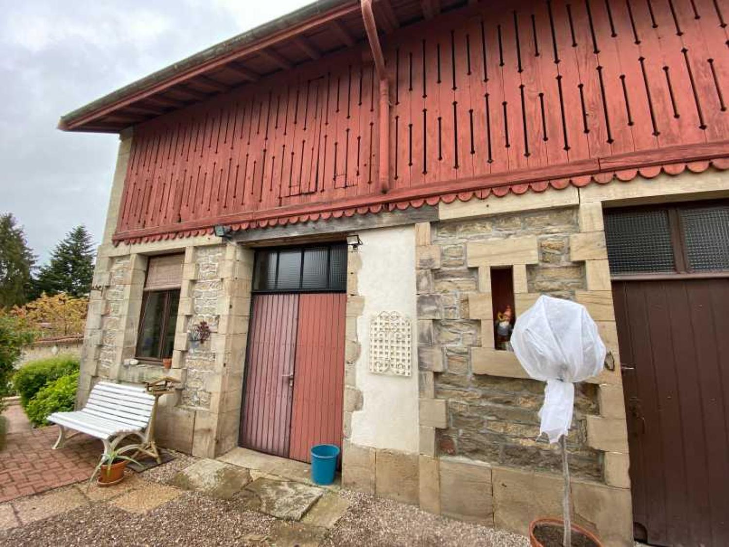  te koop herenhuis Monthureux-sur-Saône Vogezen 33
