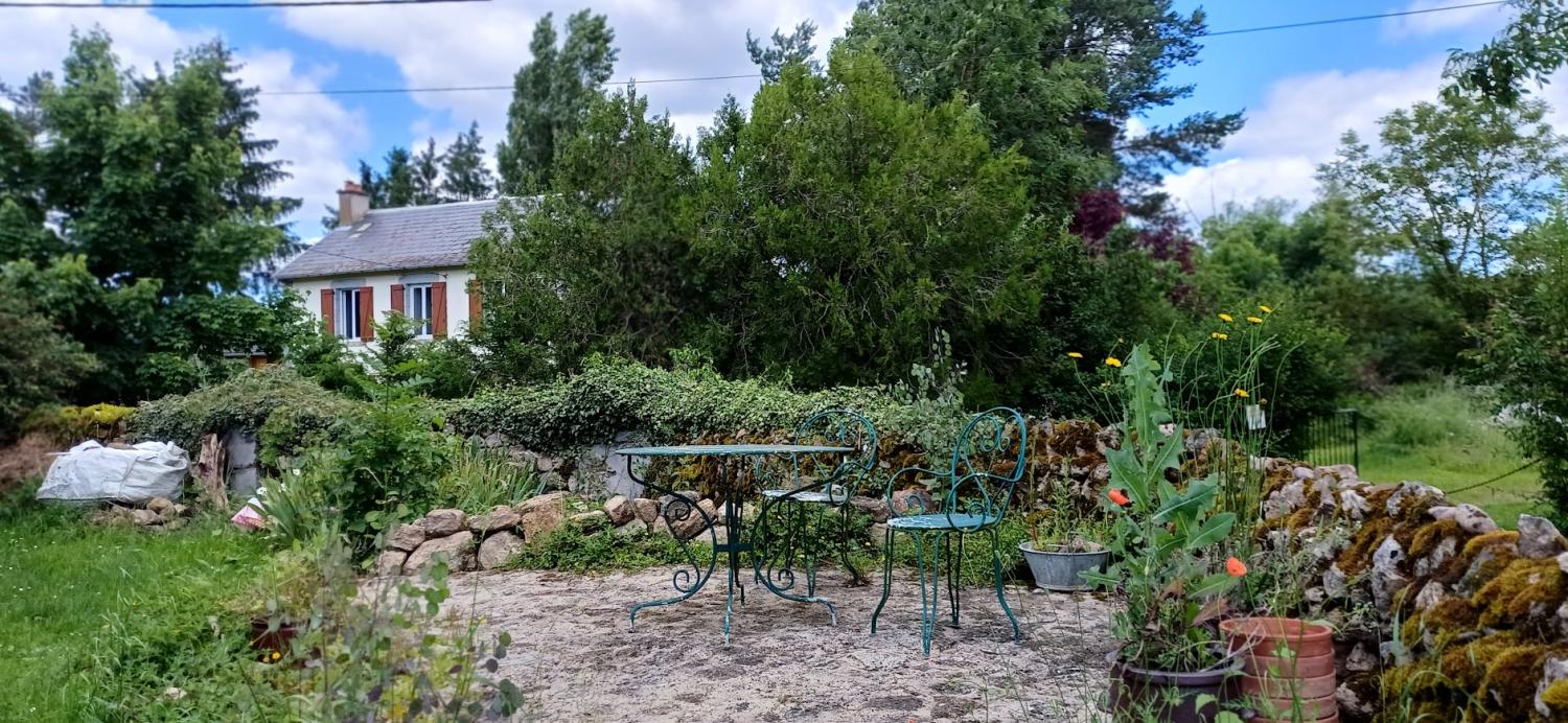  te koop huis Servant Puy-de-Dôme 23