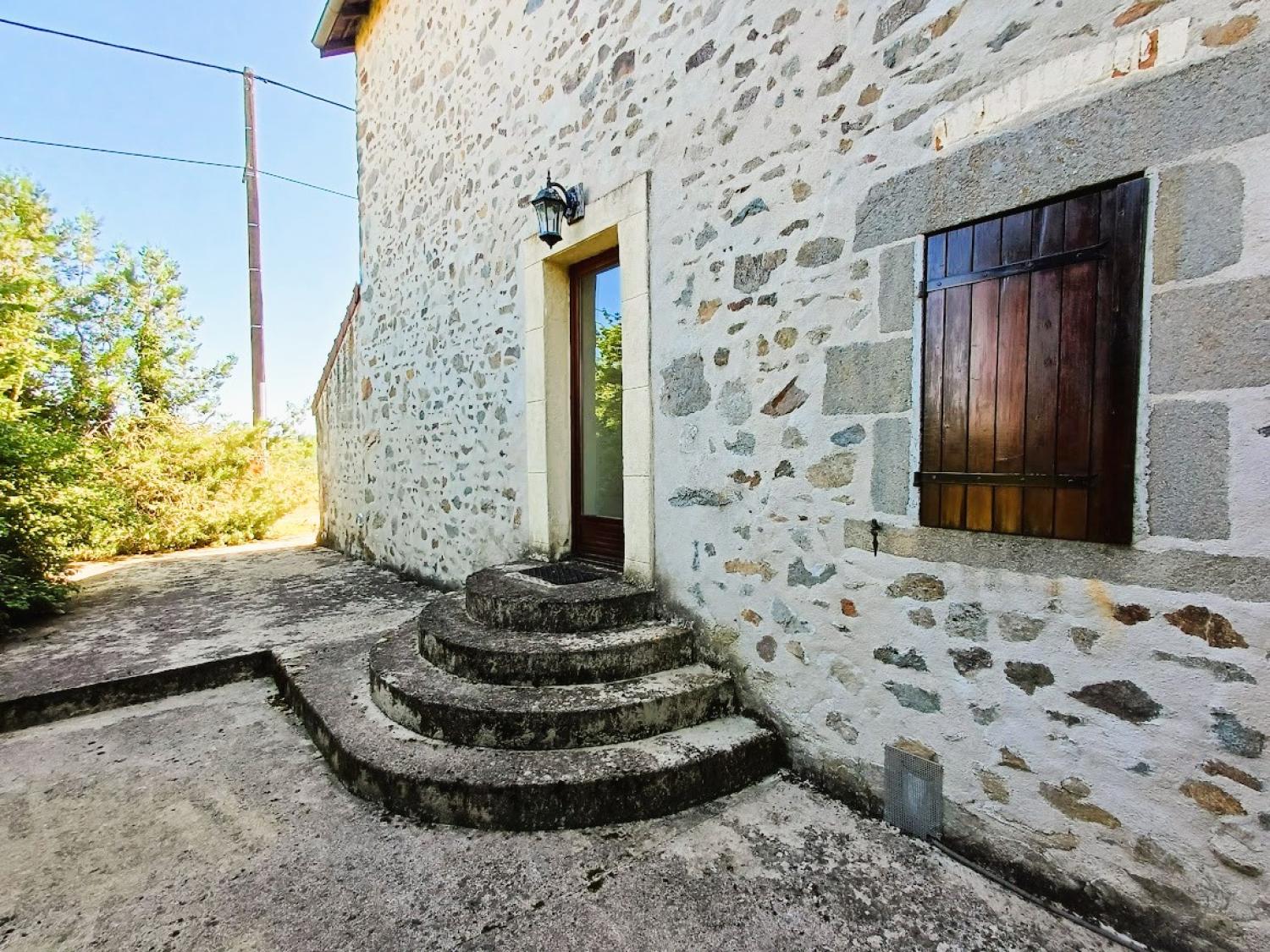  te koop vrijstaand huis Saint-Maurice-près-Pionsat Puy-de-Dôme 2