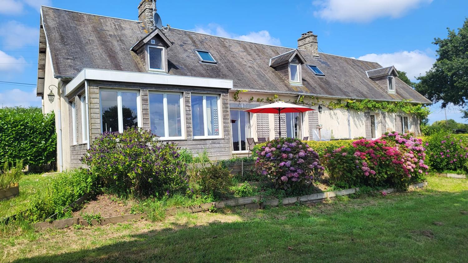  te koop vrijstaand huis Gorges Manche 2