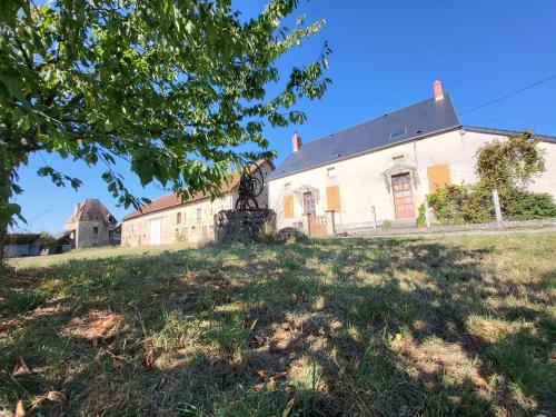 Château-Chinon Nièvre boerderij foto 7016742