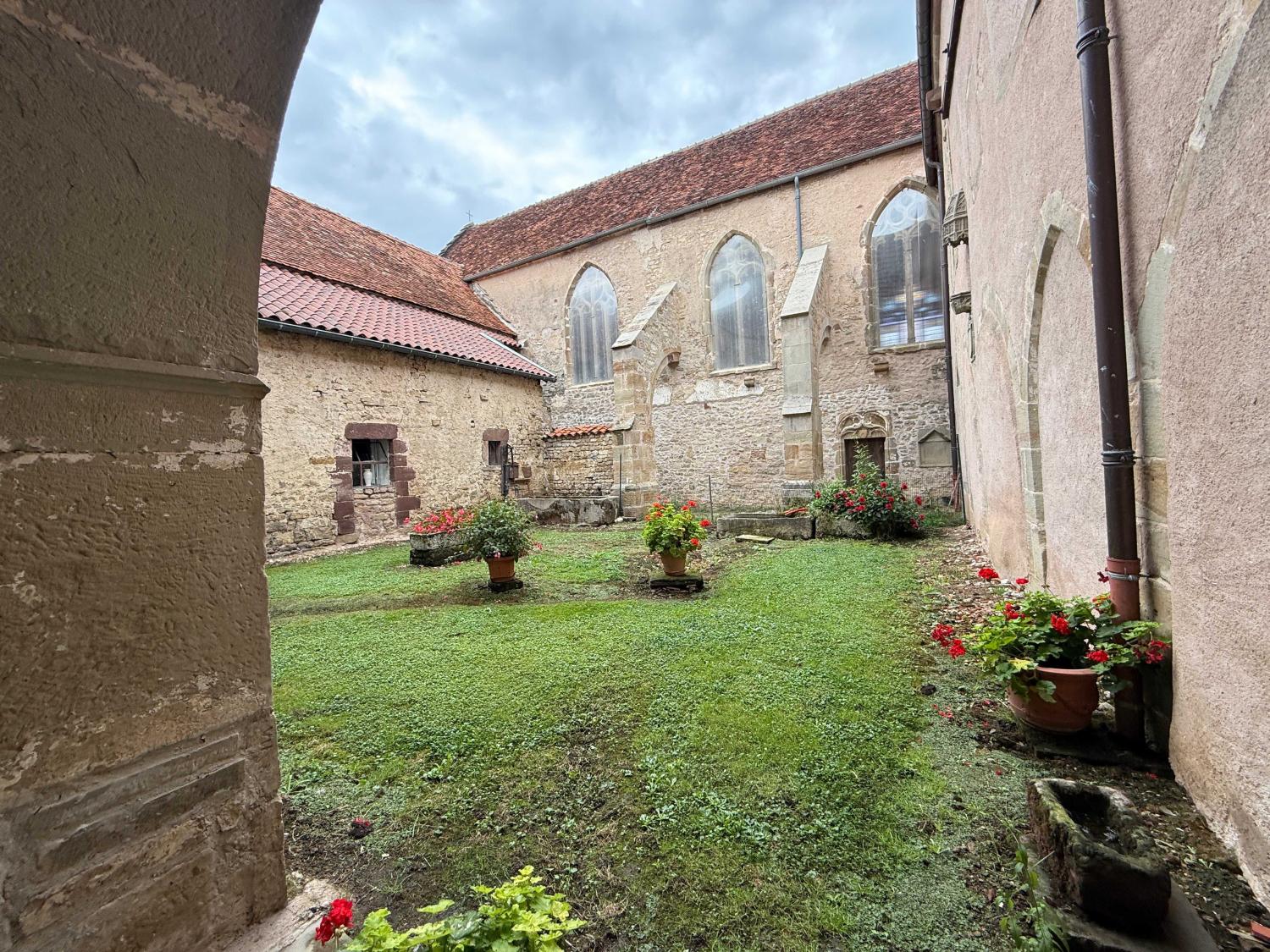  te koop klooster Châtillon-sur-Saône Vogezen 47