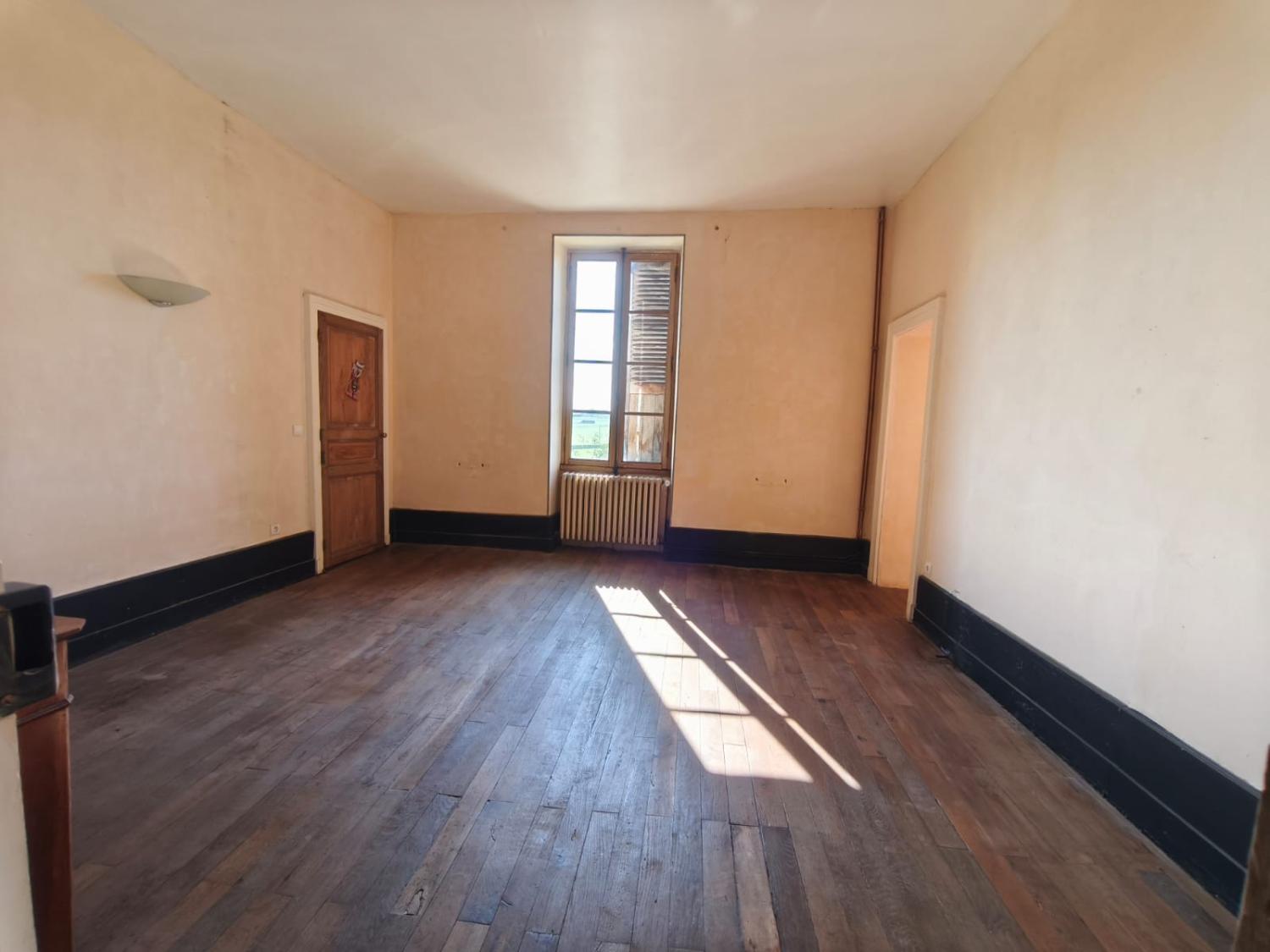  te koop kasteel Montigny-sur-Canne Nièvre 13