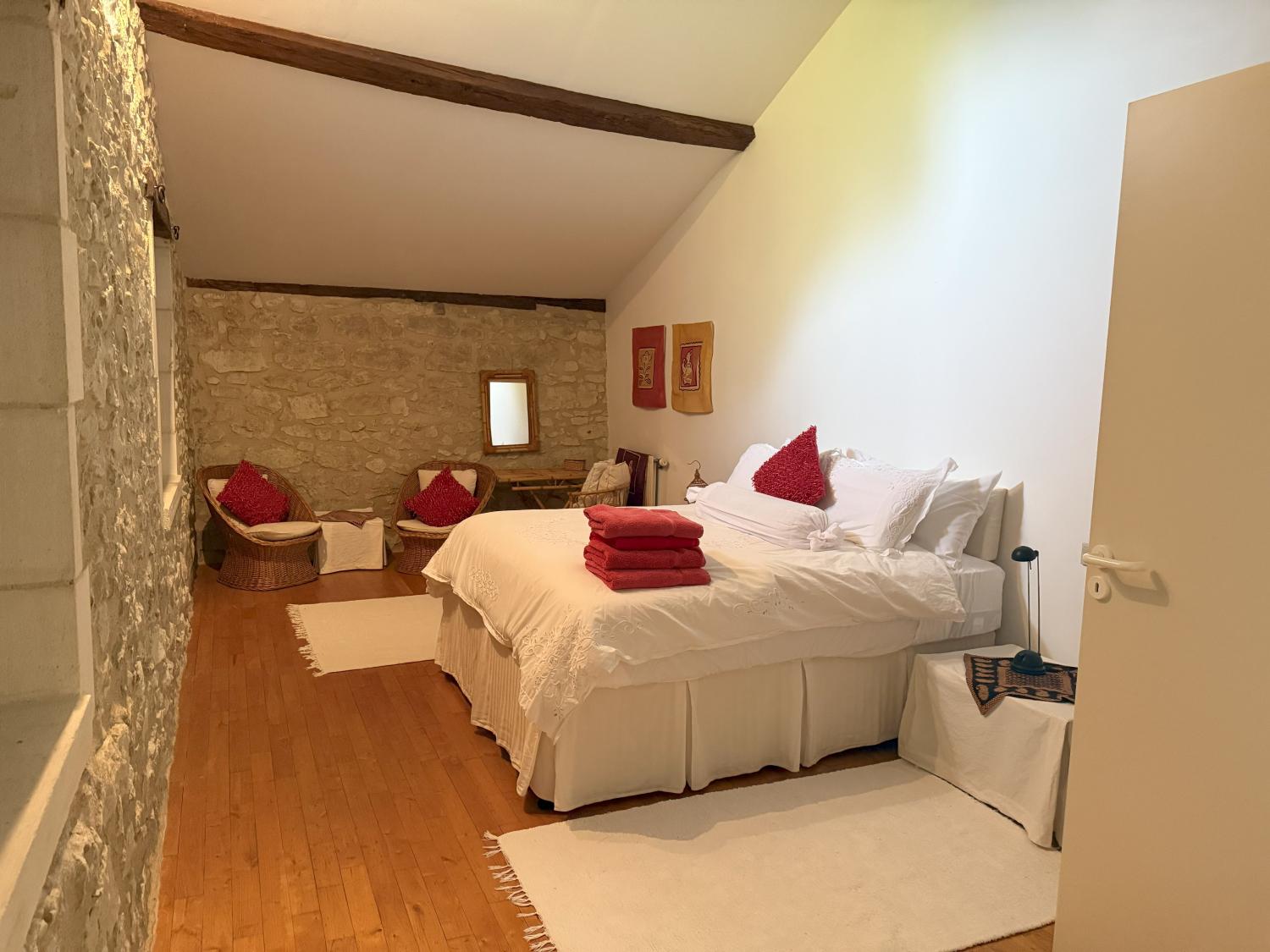  te koop vrijstaand huis Cherval Dordogne 25