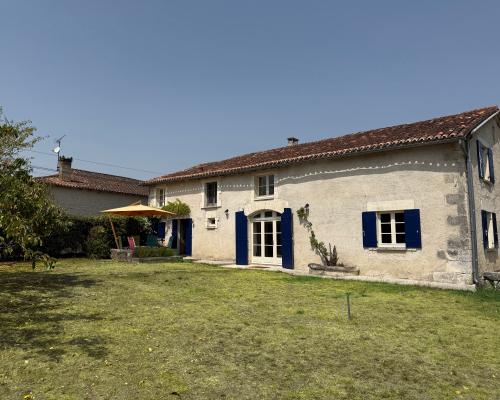 Cherval Dordogne vrijstaand huis foto 7156340