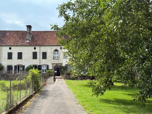 Châtillon-sur-Saône Vogezen klooster foto 7153583