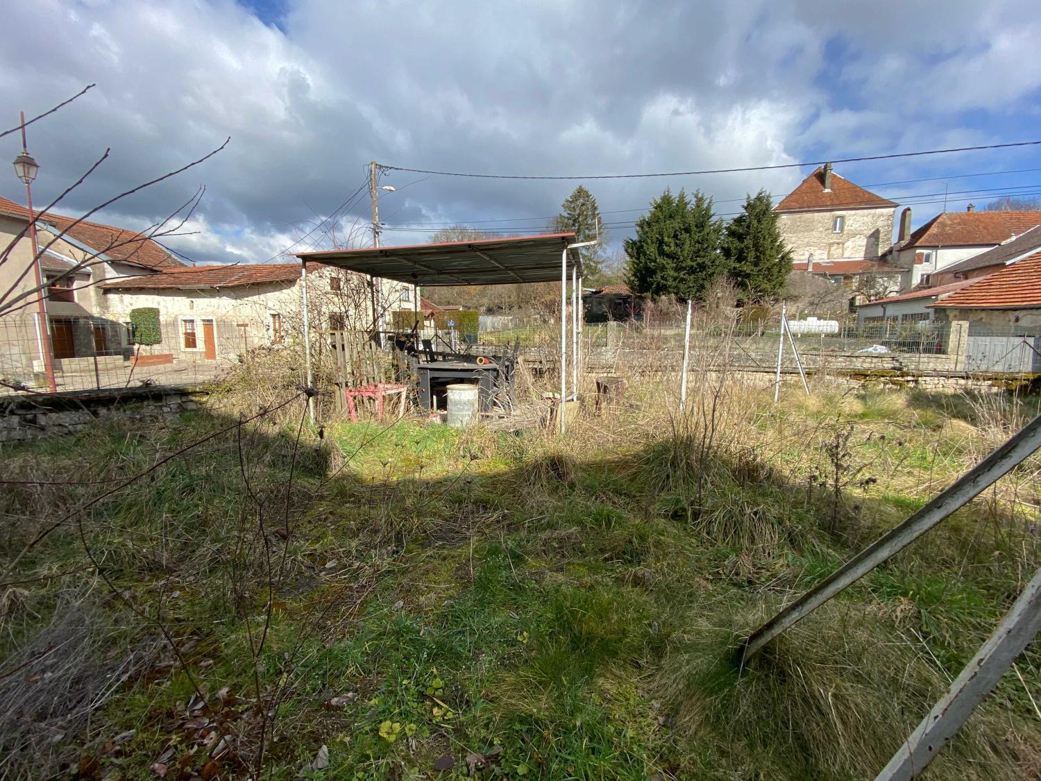 te koop dorpshuis Bourbonne-les-Bains Haute-Marne 17