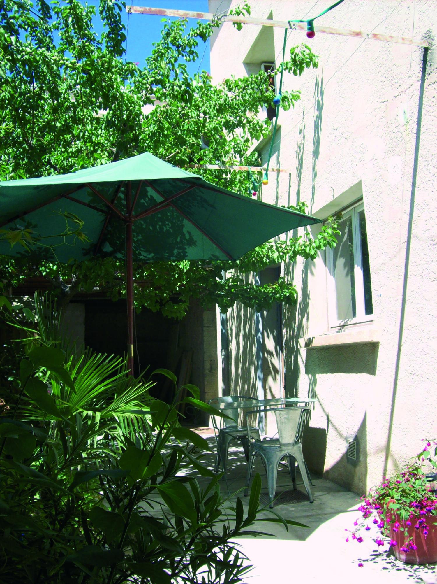  te koop stadshuis Pujaut Gard 1