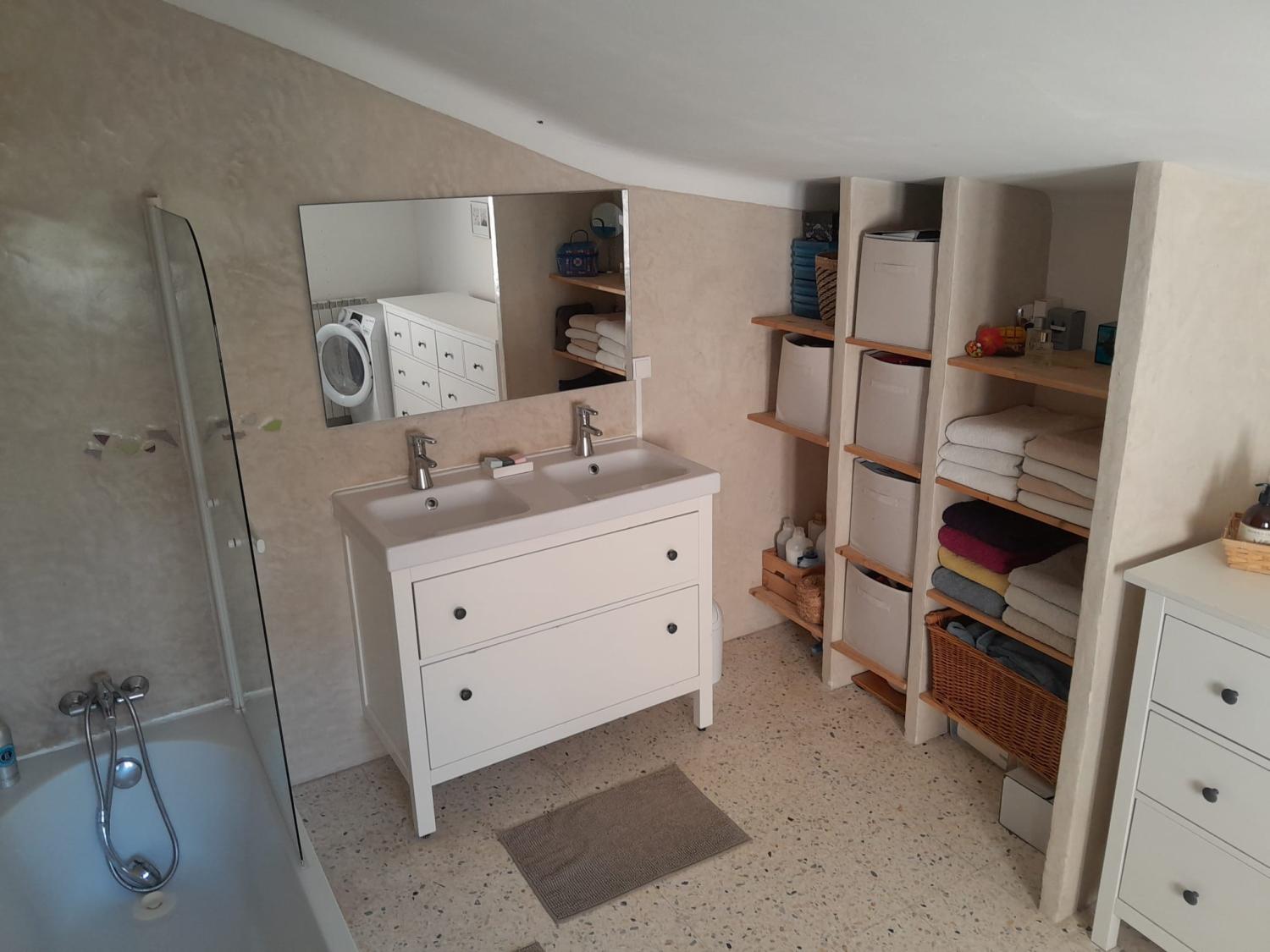 te koop stadshuis Pujaut Gard 10