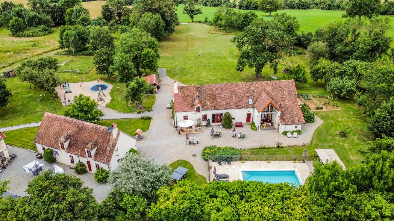  te koop vrijstaand huis Rezay Cher 1