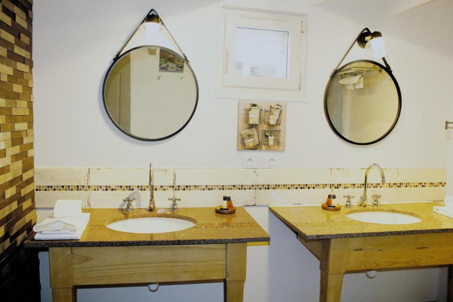  te koop gîtes/ chambres d'hôtes Rancon Haute-Vienne 14