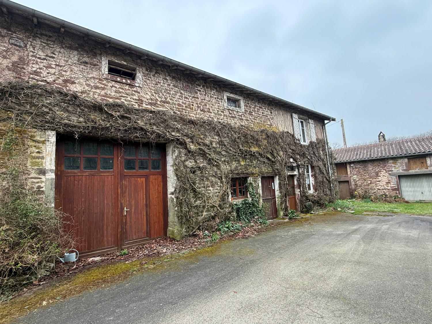  te koop vrijstaand huis Hennezel Vogezen 6
