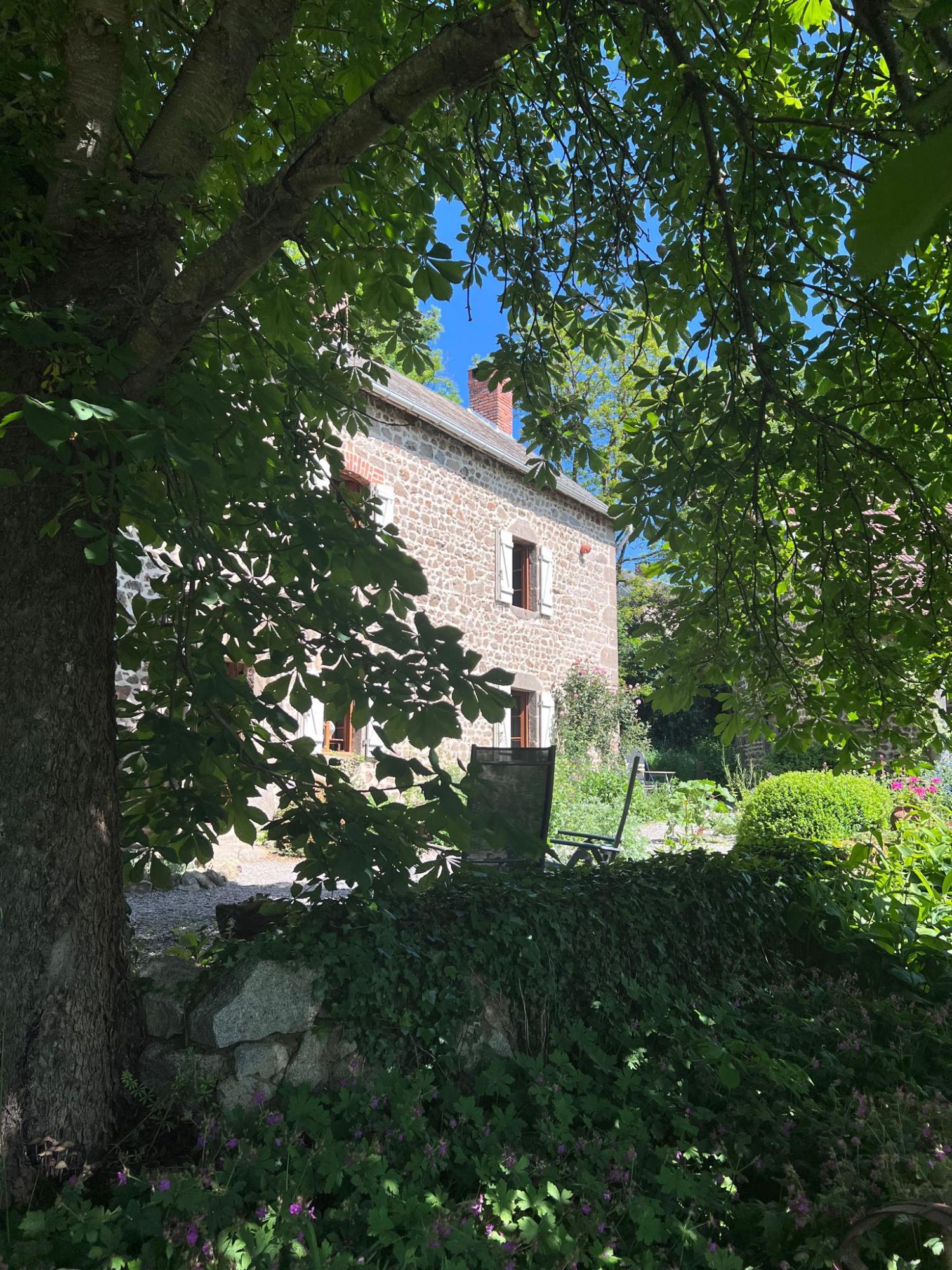  te koop vrijstaand huis Charron Creuse 26