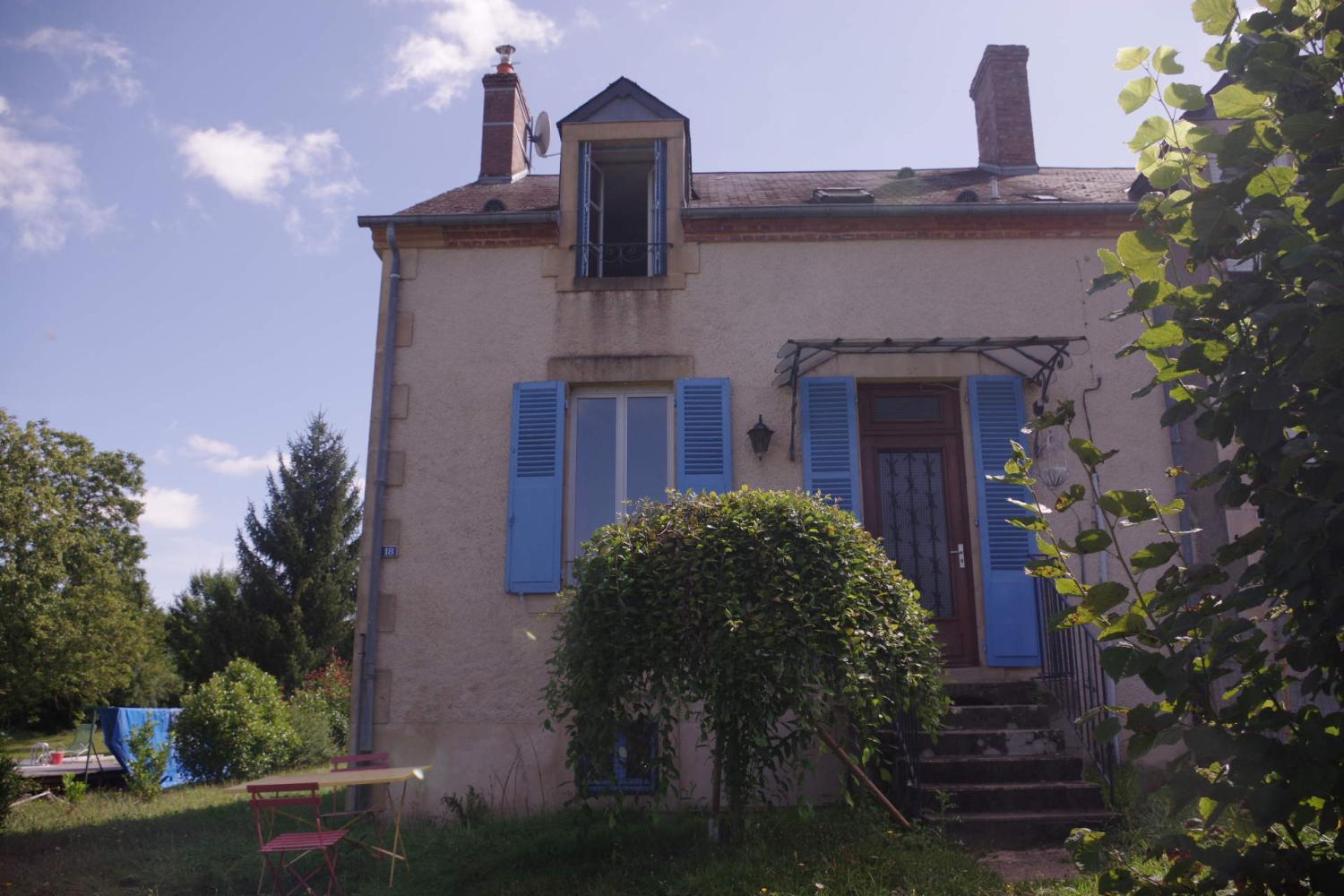  te koop huis Saint-Honoré-Les-Bains Nièvre 1