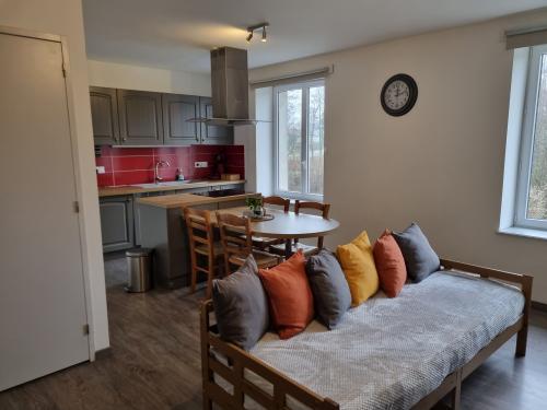  te koop gîtes/ chambres d'hôtes Le Mayet-de-Montagne Allier 3