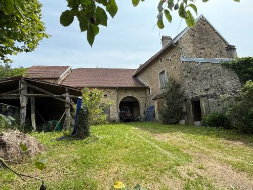 Confracourt Haute-Saône dorpsboerderij foto 7097113