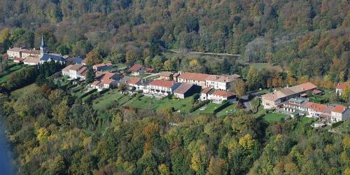 Beaulieu-en-Argonne Meuse gebouw foto 7092500