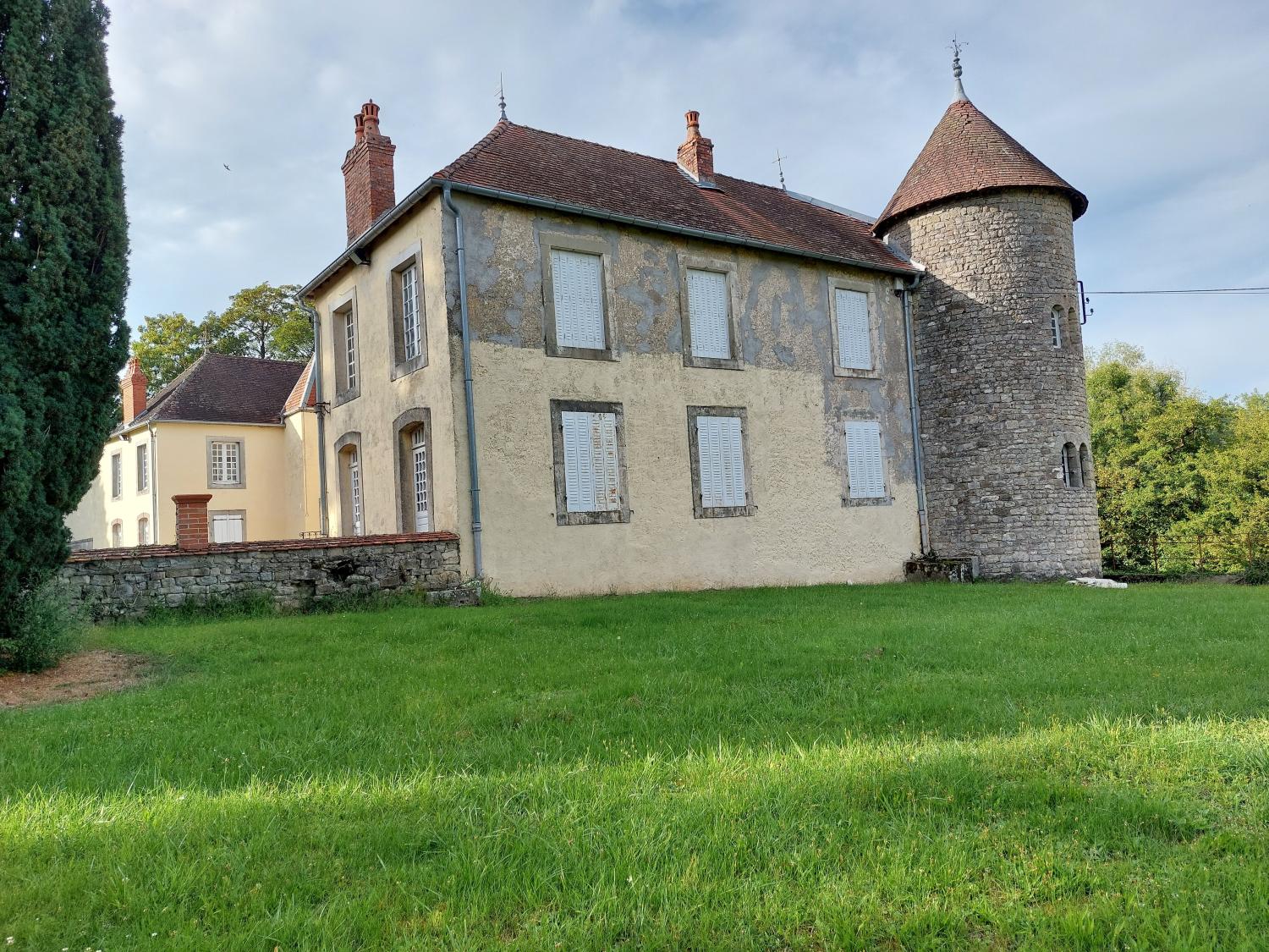  te koop kasteel Blondefontaine Haute-Saône 2