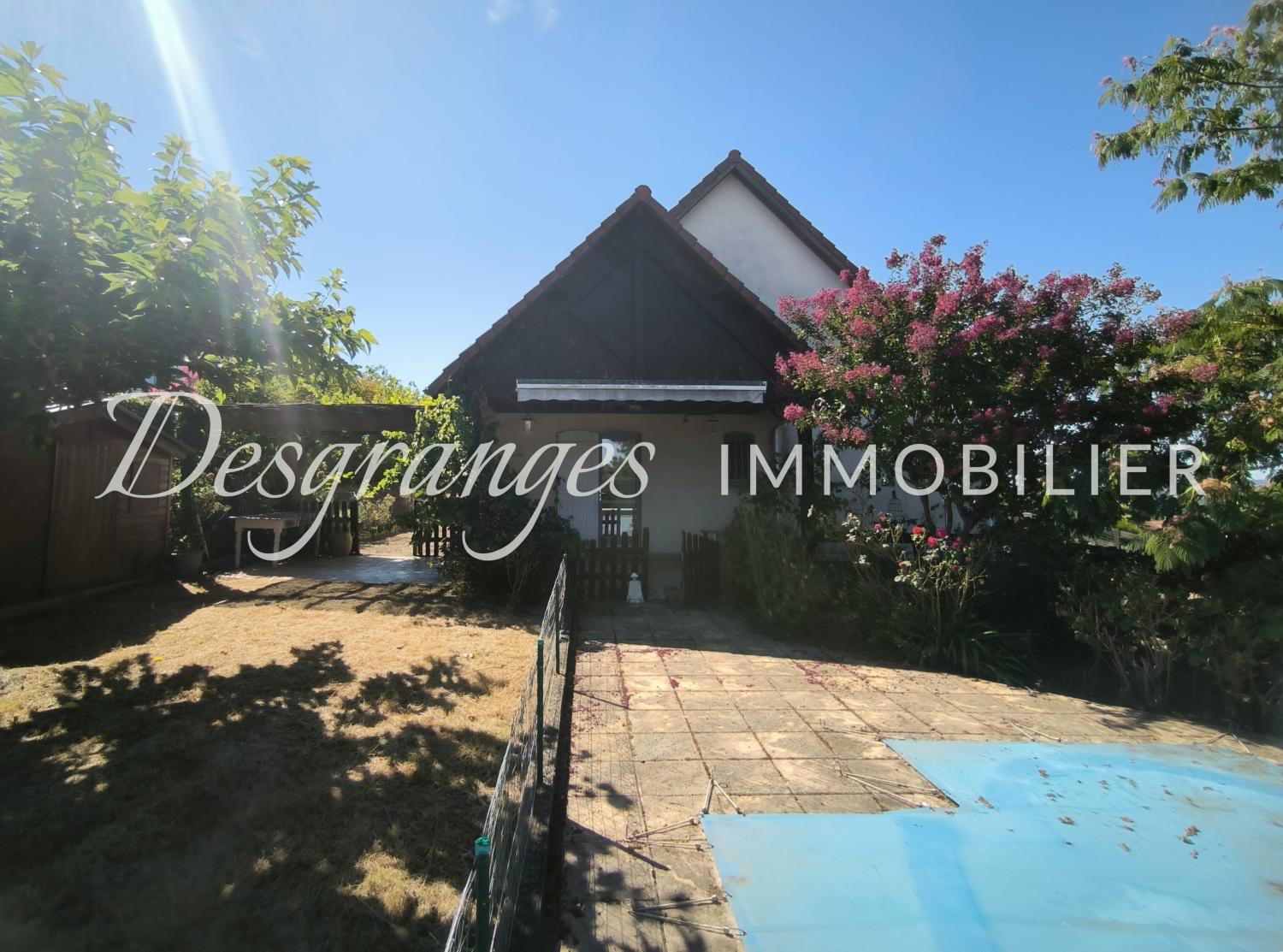  te koop vrijstaand huis Saint-Robert Corrèze 2