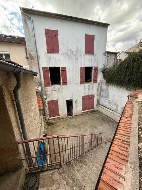  te koop stadshuis Bourbonne-les-Bains Haute-Marne 19