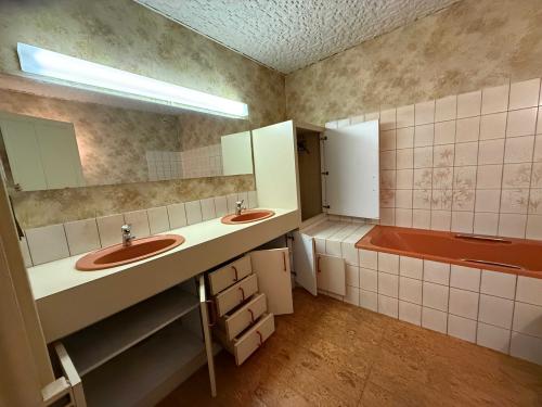  te koop stadshuis Bourbonne-les-Bains Haute-Marne 5