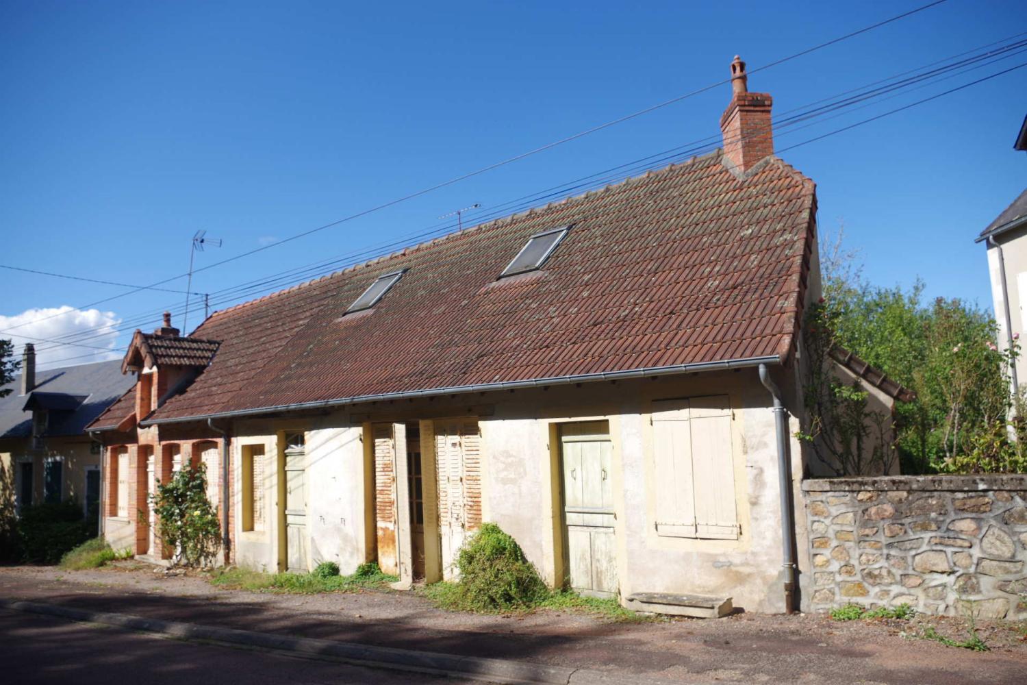  te koop stadshuis Saint-Honoré-Les-Bains Nièvre 9