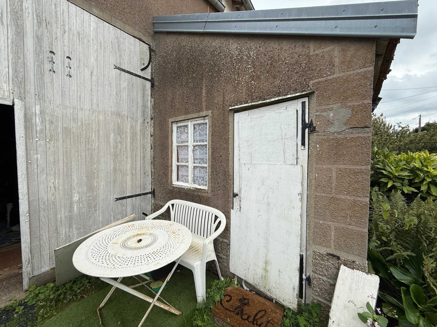 te koop dorpsboerderij Bourbonne-les-Bains Haute-Marne 29