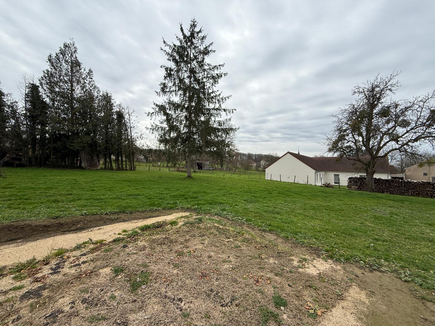  te koop vrijstaand huis Jussey Haute-Saône 36