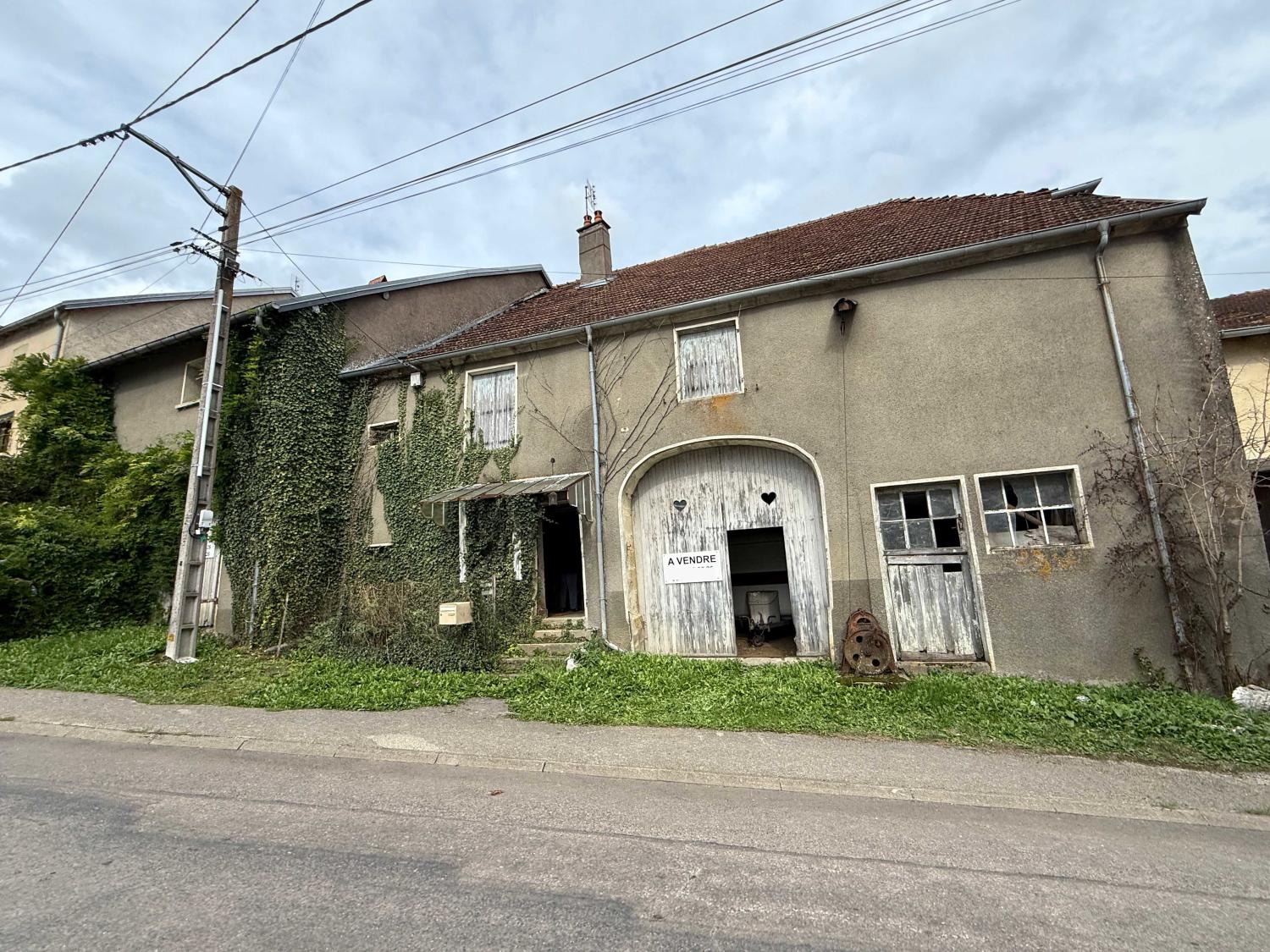 te koop dorpsboerderij Vitrey-sur-Mance Haute-Saône 36