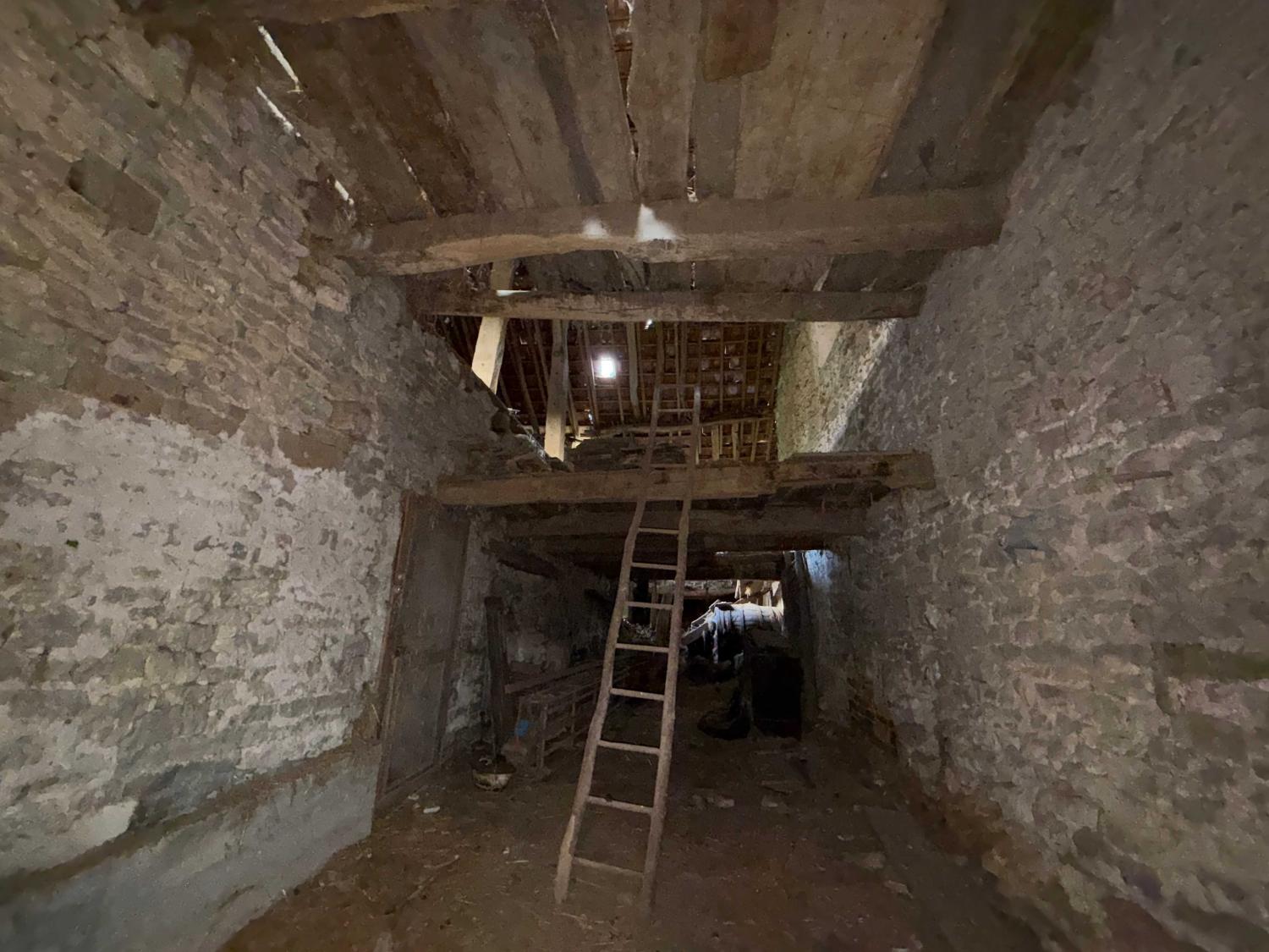 te koop dorpsboerderij Vitrey-sur-Mance Haute-Saône 25