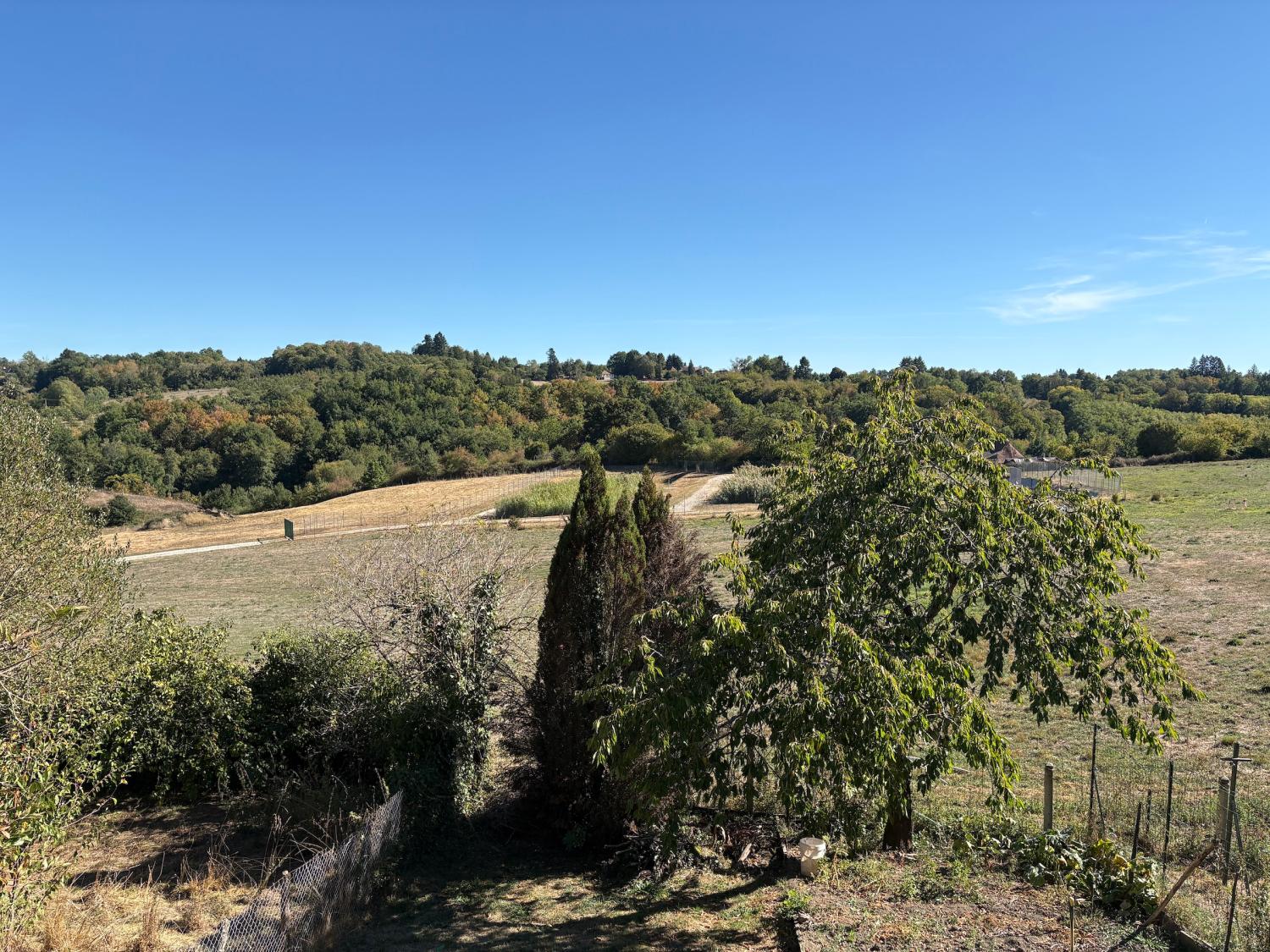  te koop dorpshuis Coussac-Bonneval Haute-Vienne 22