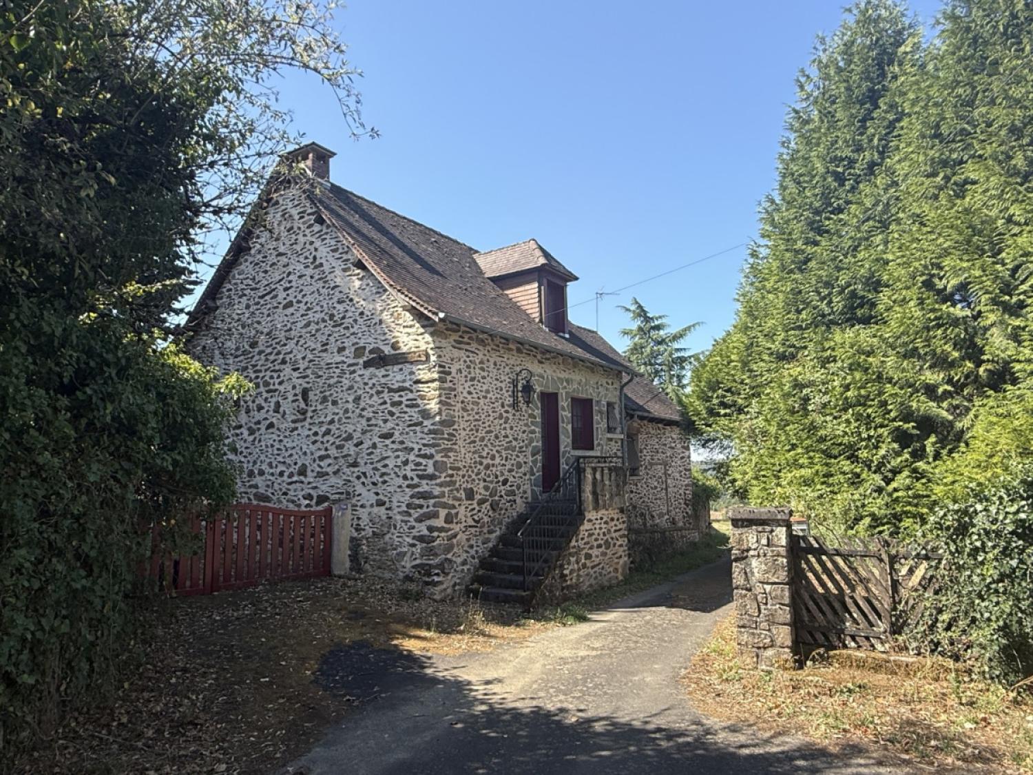 te koop vrijstaand huis Lubersac Corrèze 22