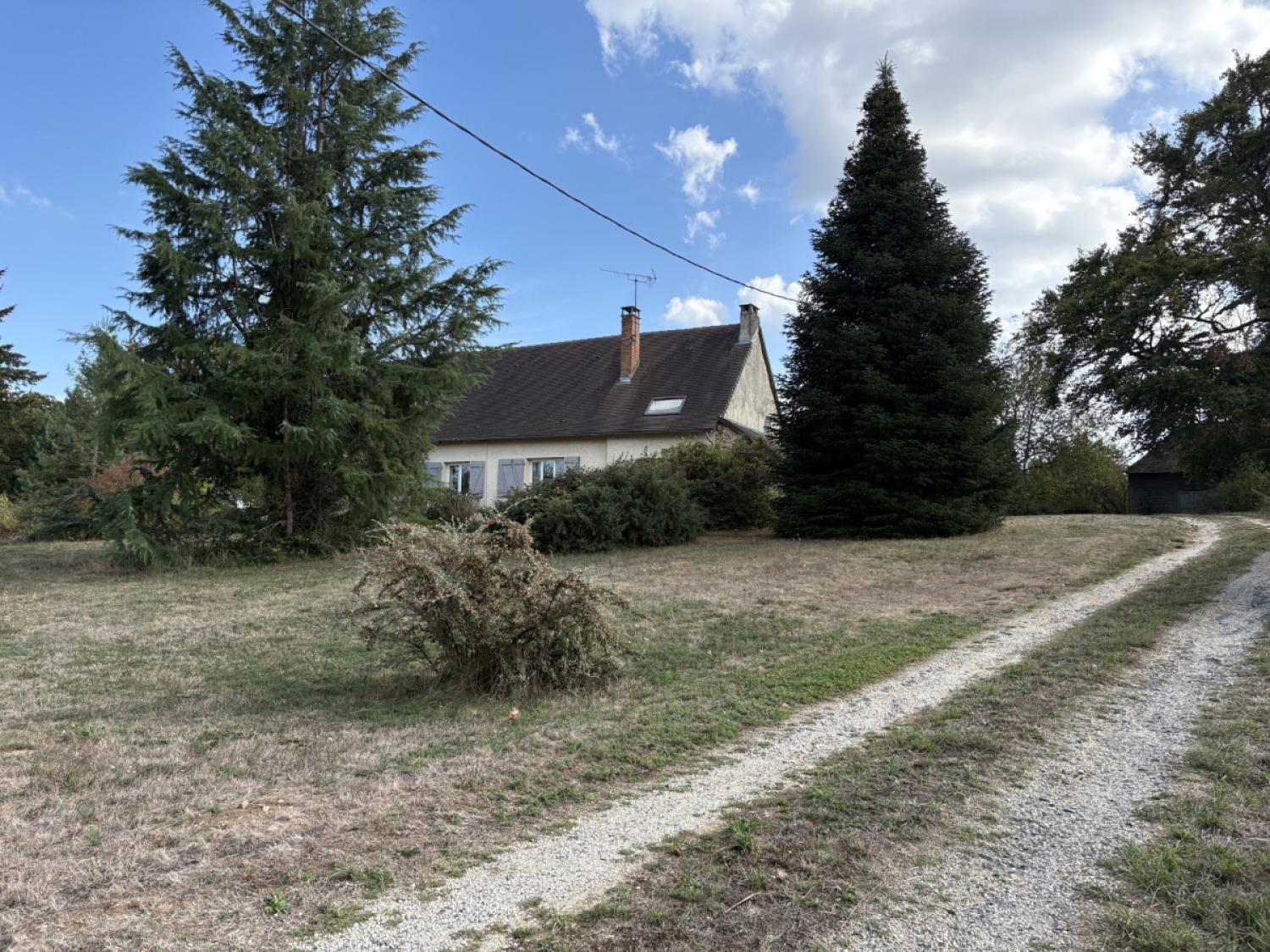 te koop vrijstaand huis Coussac-Bonneval Haute-Vienne 24
