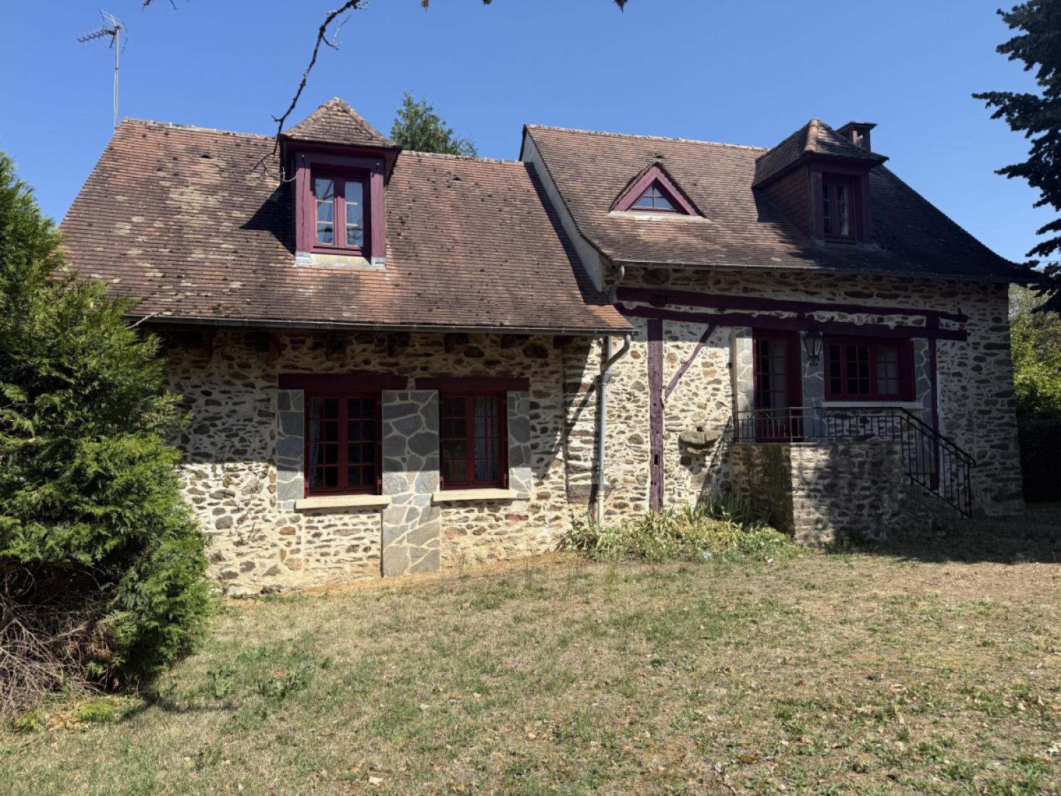 te koop vrijstaand huis Lubersac Corrèze 4