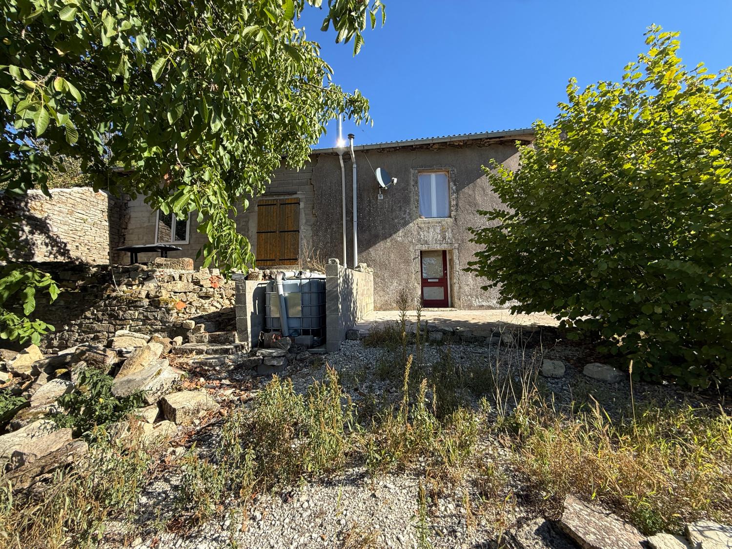  te koop dorpshuis Montcourt Haute-Saône 25