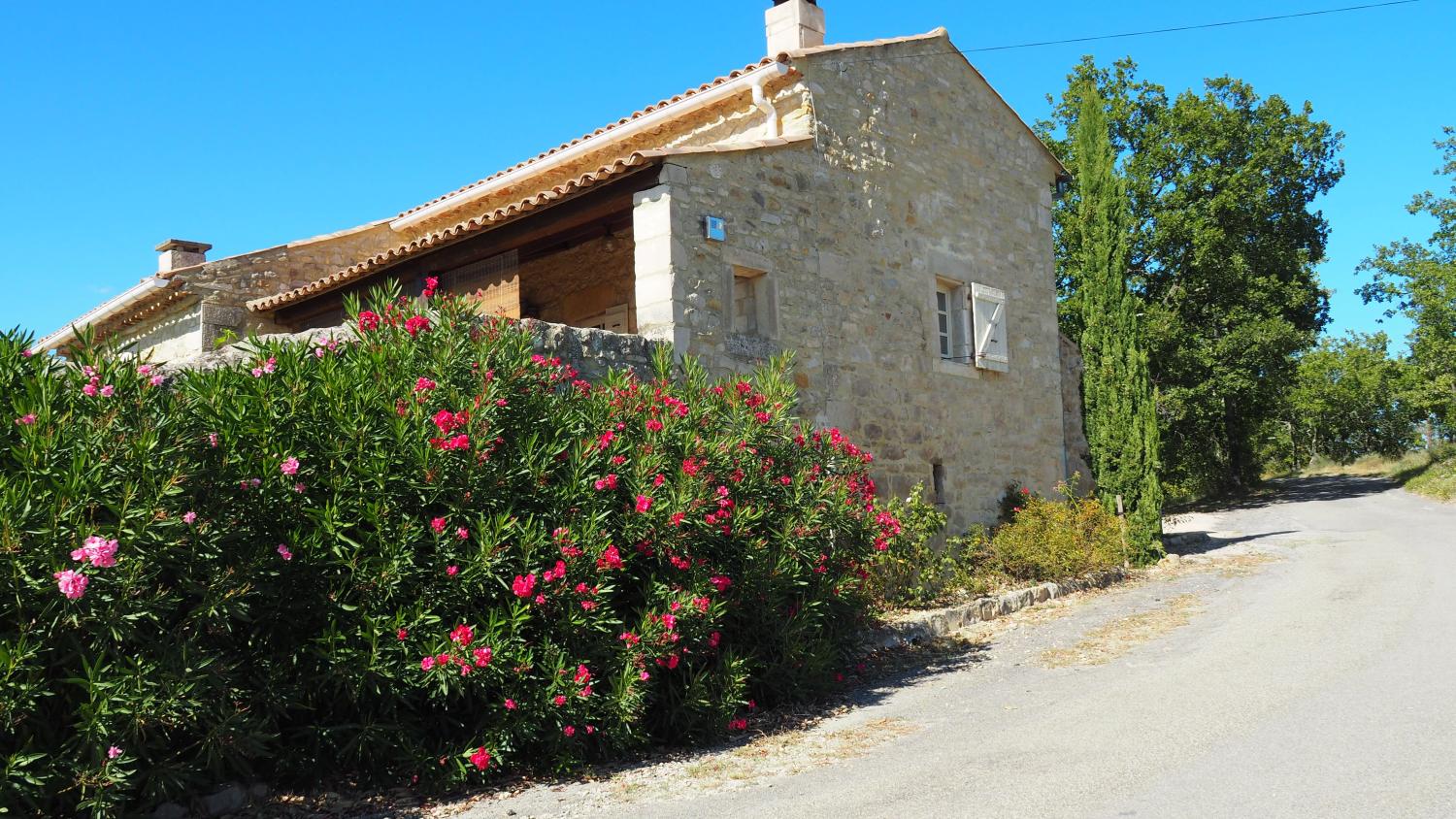 te koop vrijstaand huis Barjac Gard 4