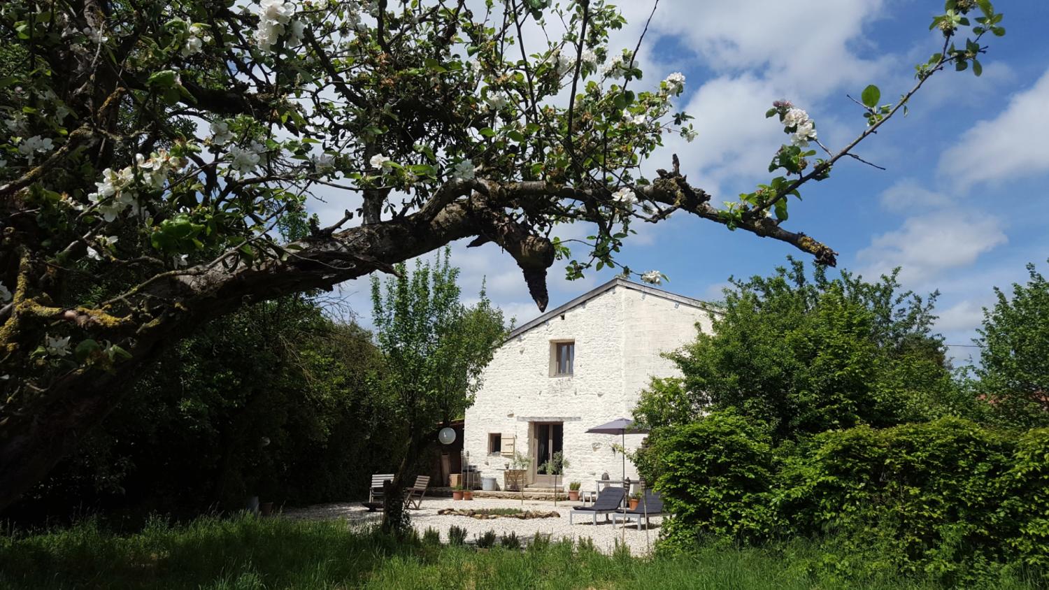  te koop gîtes/ chambres d'hôtes Autréville-Saint-Lambert Meuse 17