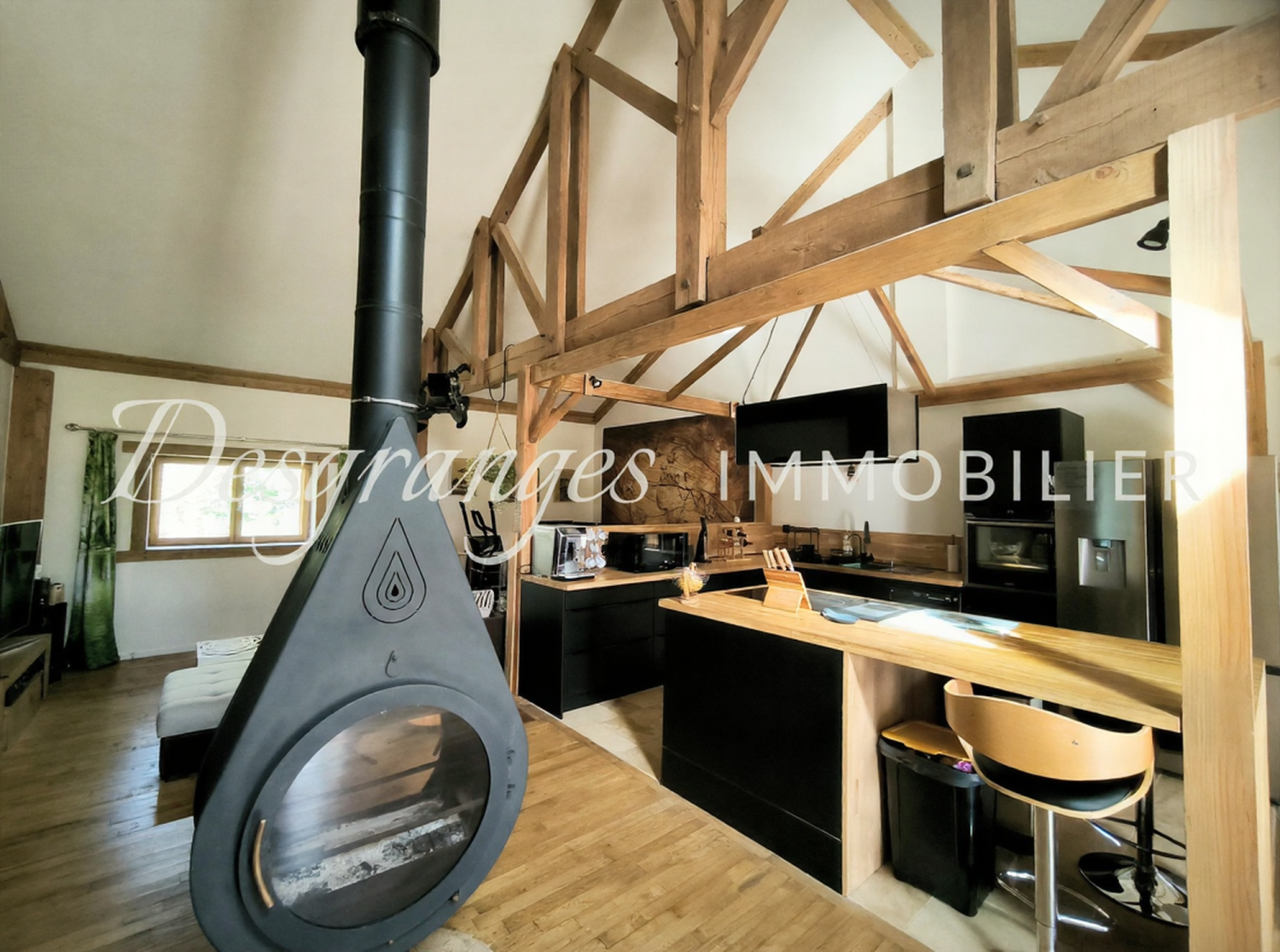  te koop vrijstaand huis Saint-Cyr-les-Champagnes Dordogne 1