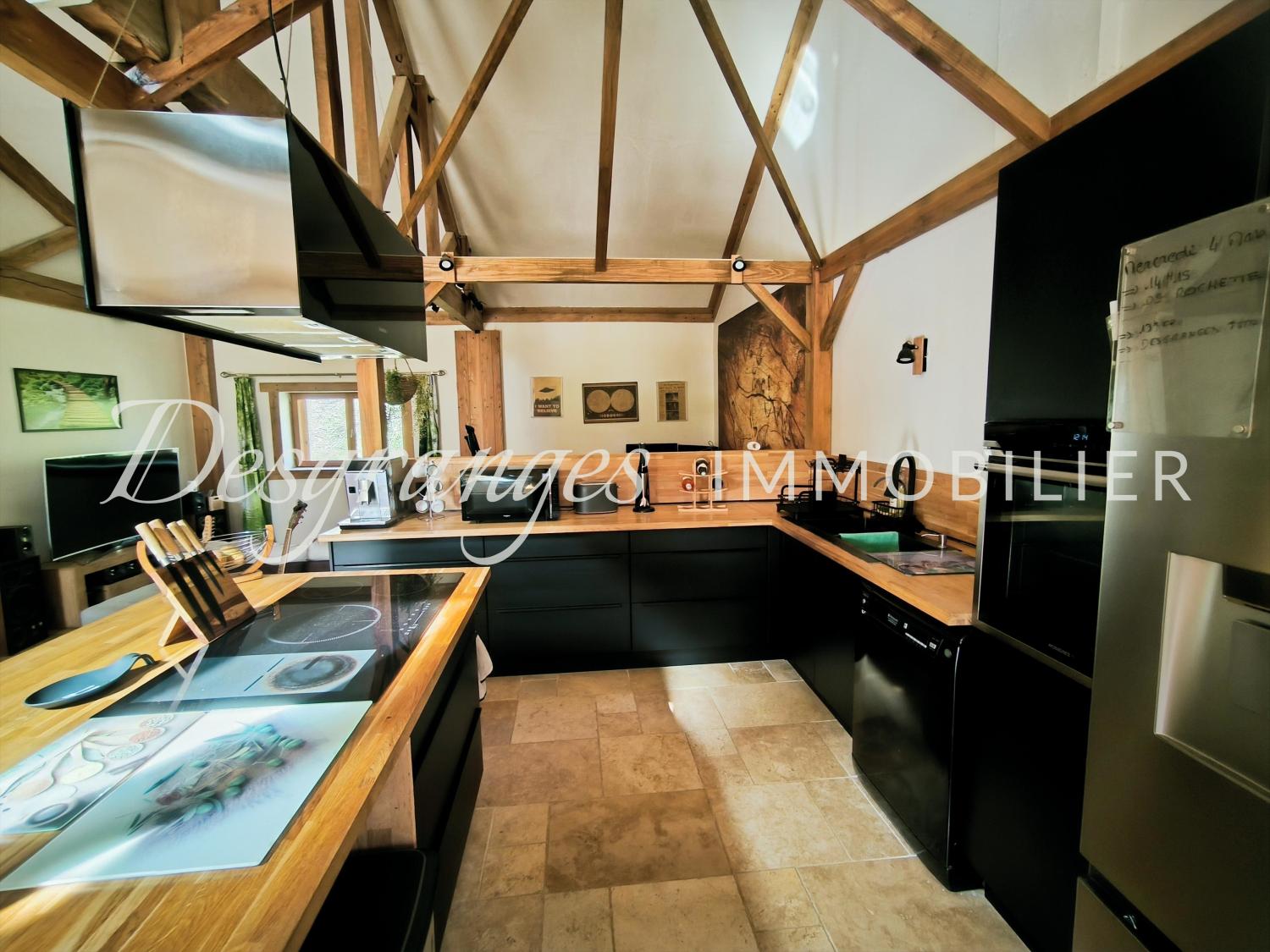  te koop vrijstaand huis Saint-Cyr-les-Champagnes Dordogne 9