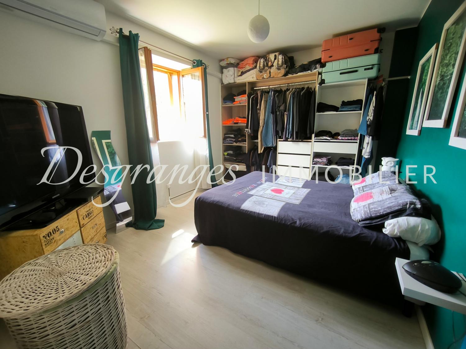  te koop vrijstaand huis Saint-Cyr-les-Champagnes Dordogne 15