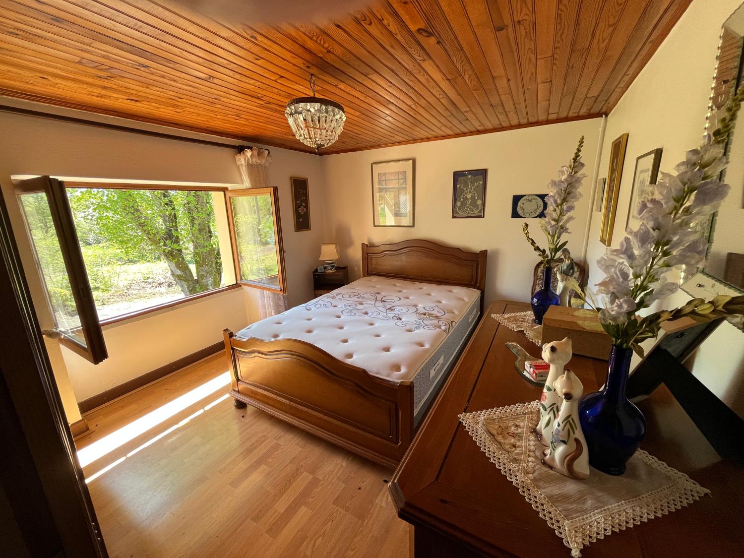  te koop vrijstaand huis Planchez Nièvre 9