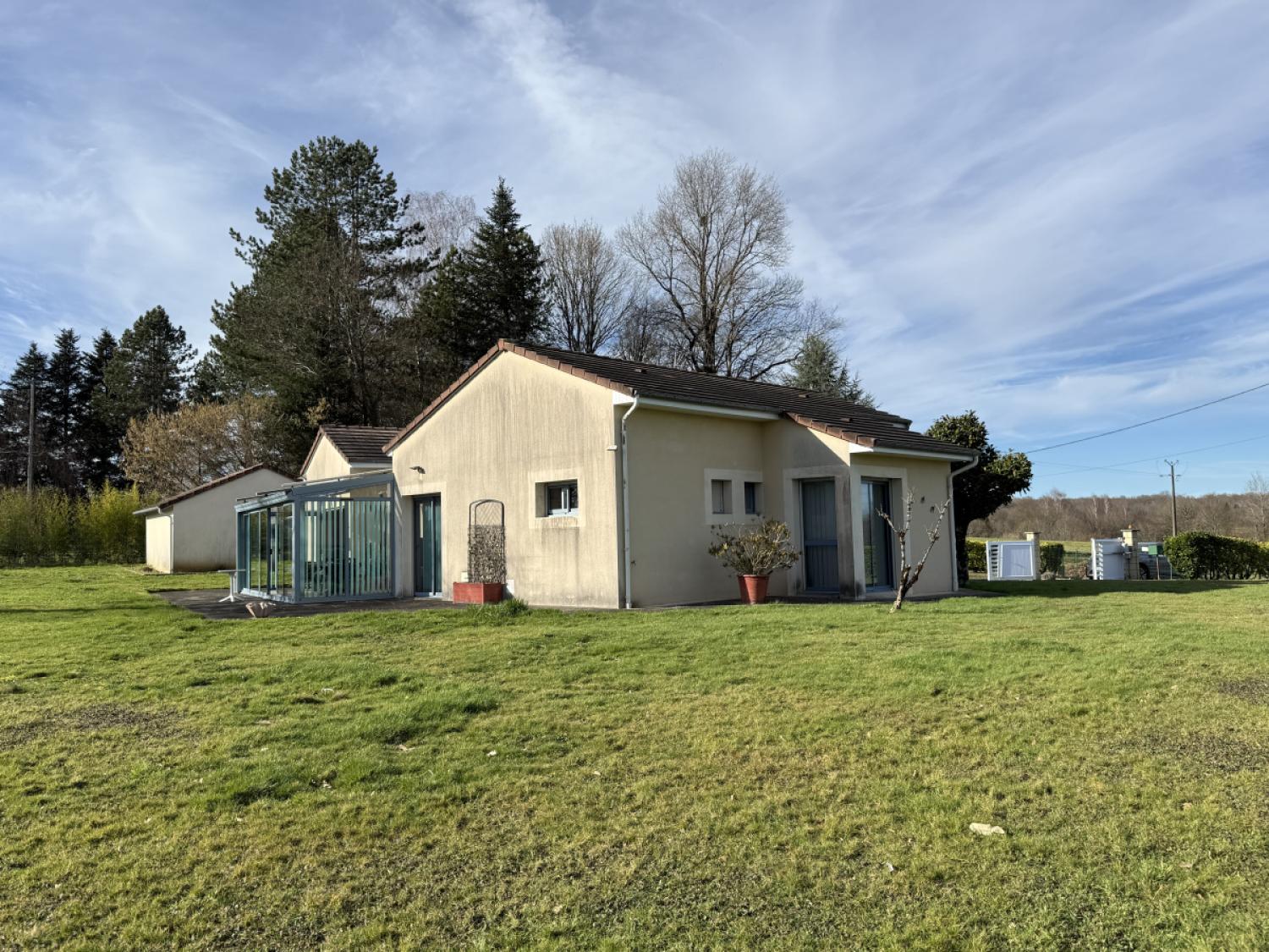  te koop vrijstaand huis Saint-Pardoux-Corbier Corrèze 1