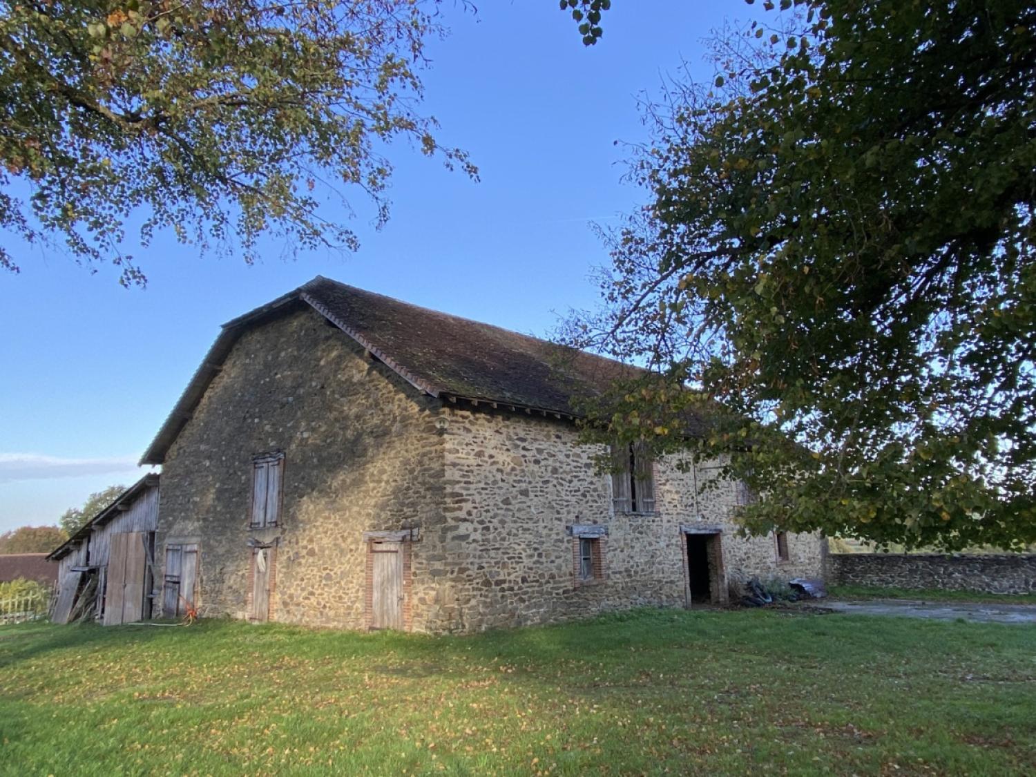 te koop boerderij Lubersac Corrèze 1