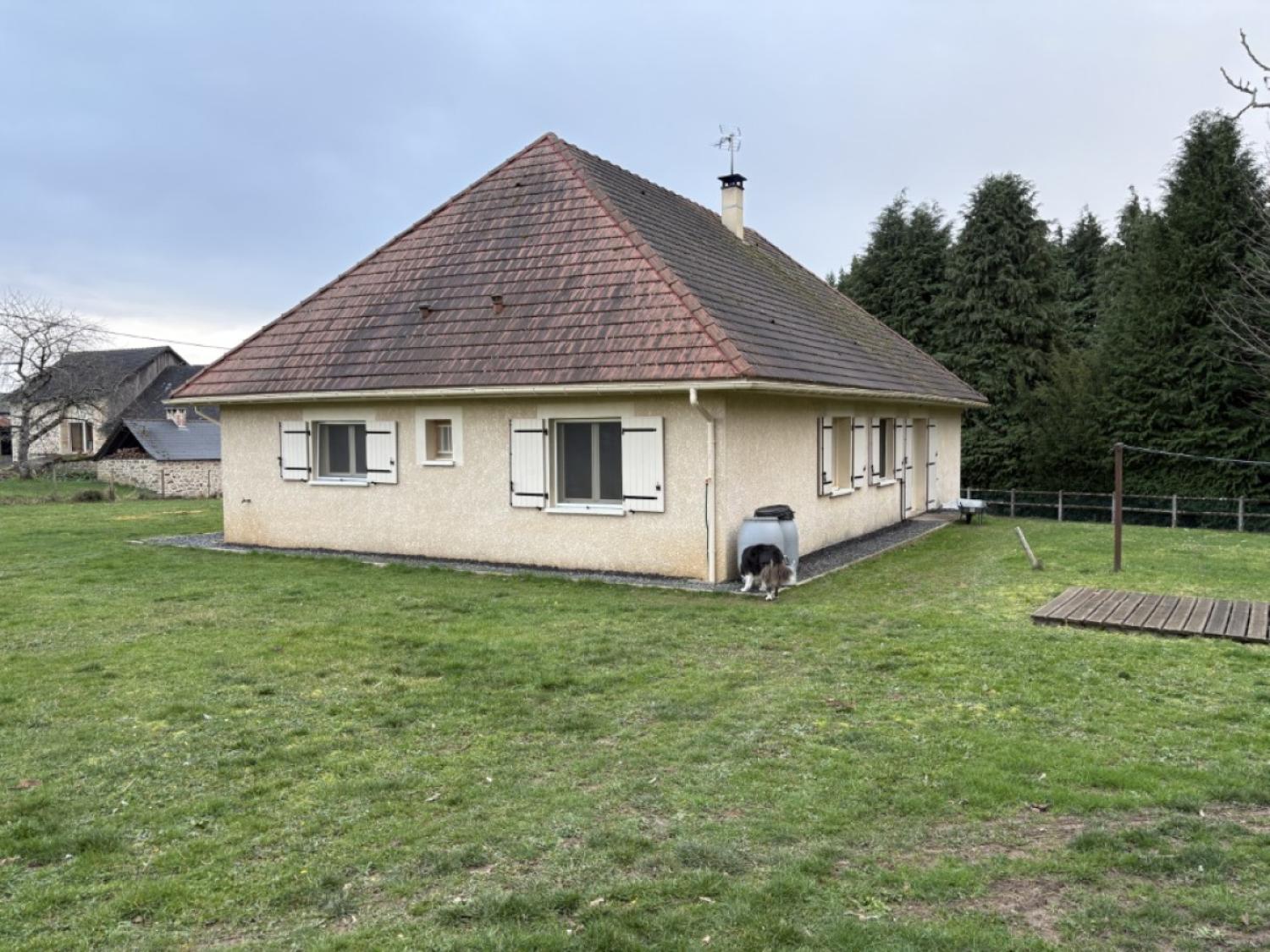  te koop vrijstaand huis Vignols Corrèze 16
